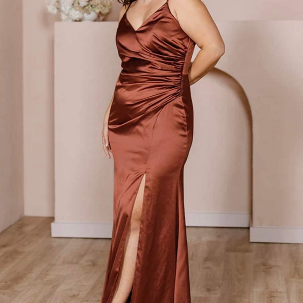 Revelry Dress Size 4 Petite
